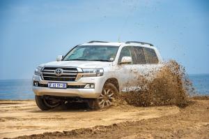 Toyota Land Cruiser 200 VX-R 2020 года